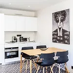 Schicke Und Moderne Im Stadtzentrum By Interhome Saint-Tropez